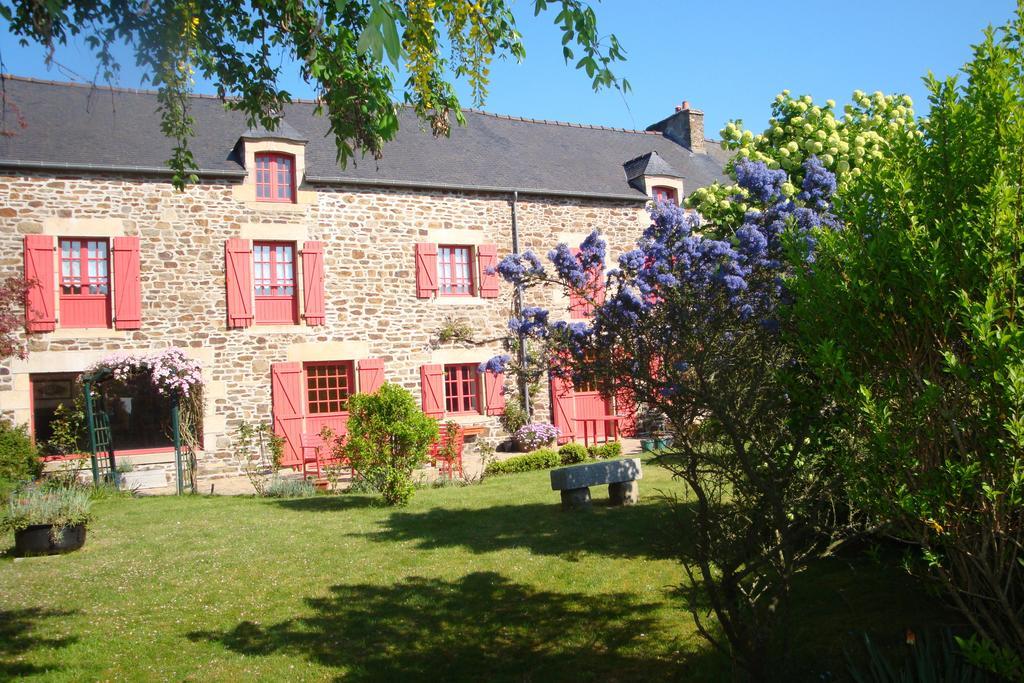 Au Jardin D'Eloise Bed & Breakfast Tremereuc Dış mekan fotoğraf