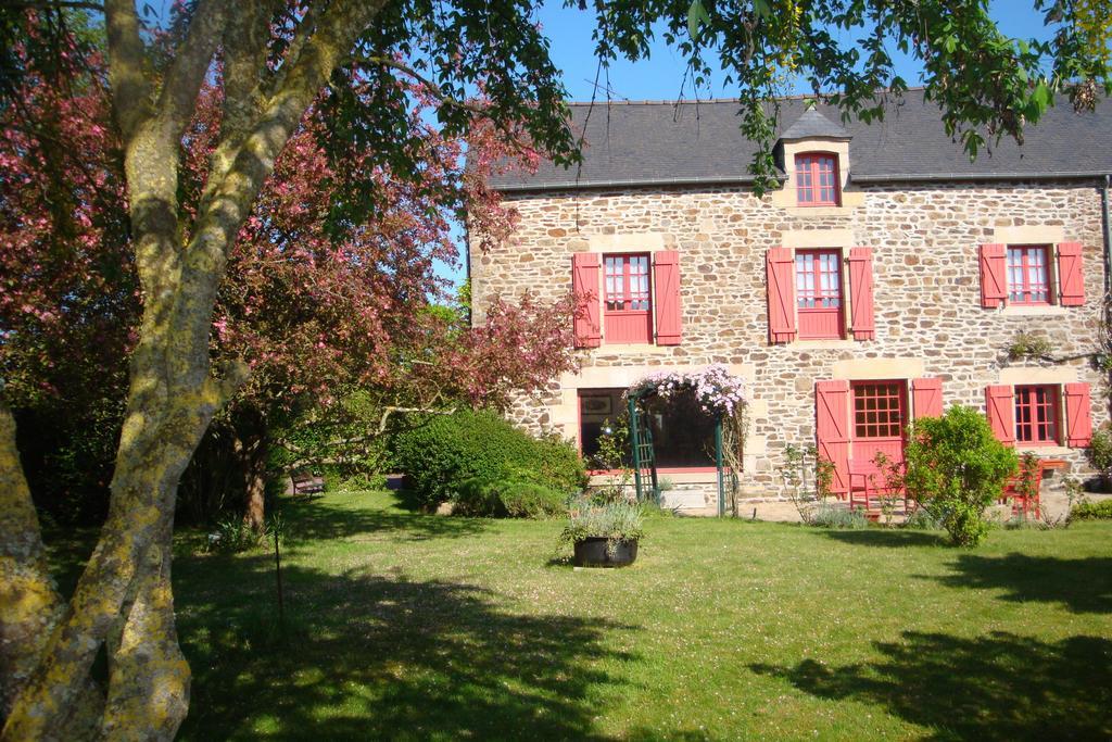 Au Jardin D'Eloise Bed & Breakfast Tremereuc Dış mekan fotoğraf