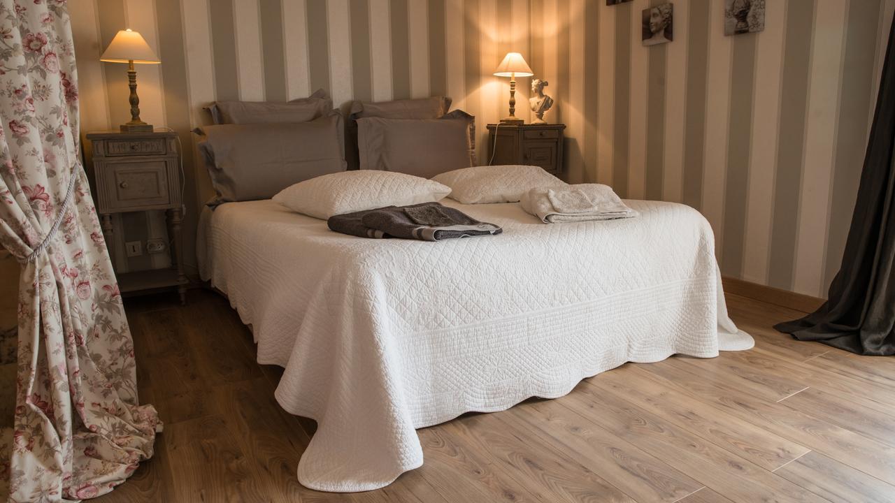 Au Jardin D'Eloise Bed & Breakfast Tremereuc Dış mekan fotoğraf
